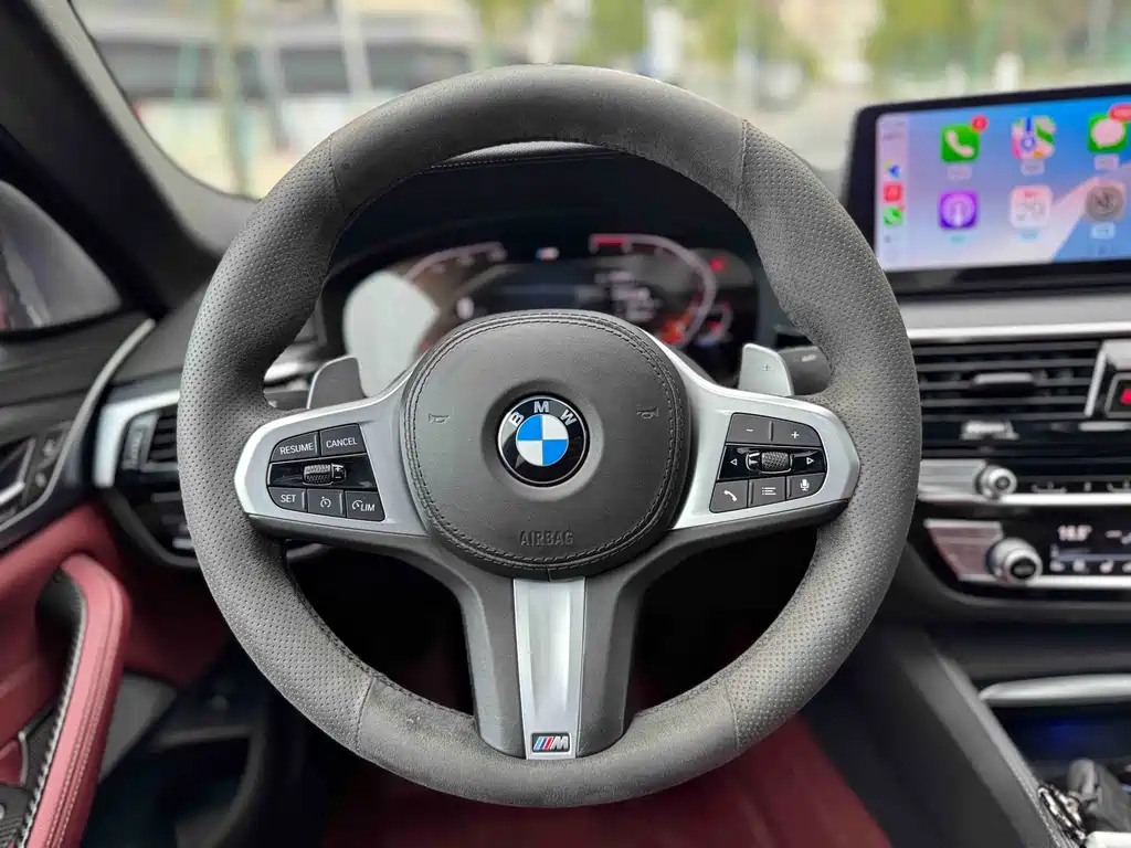 BMW 5 Series 2021 530Li Exclusive M Sports Package купить на сайте DeffCars