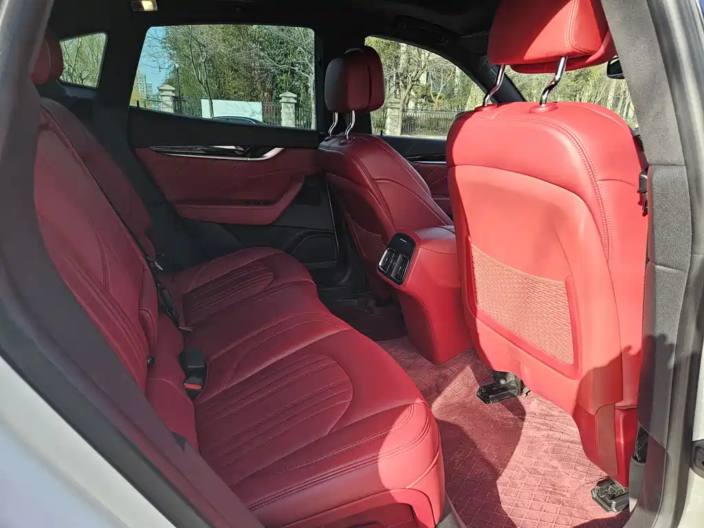 Levante 2020 3.0T Standard Edition купить на сайте DeffCars