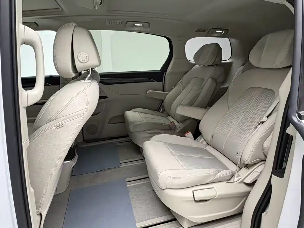 Buick GL8 2023 ES Lu Zun Comfort Type купить на сайте DeffCars