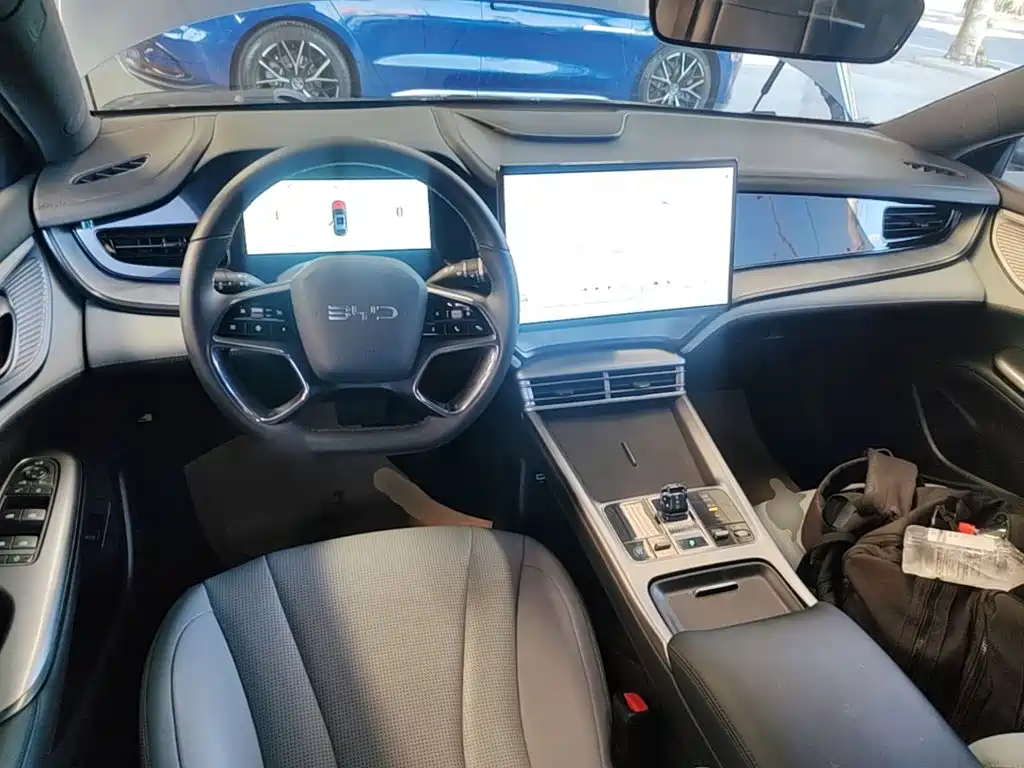 Seal 2023 DM-i 1.5L 121km luxury model купить на сайте DeffCars