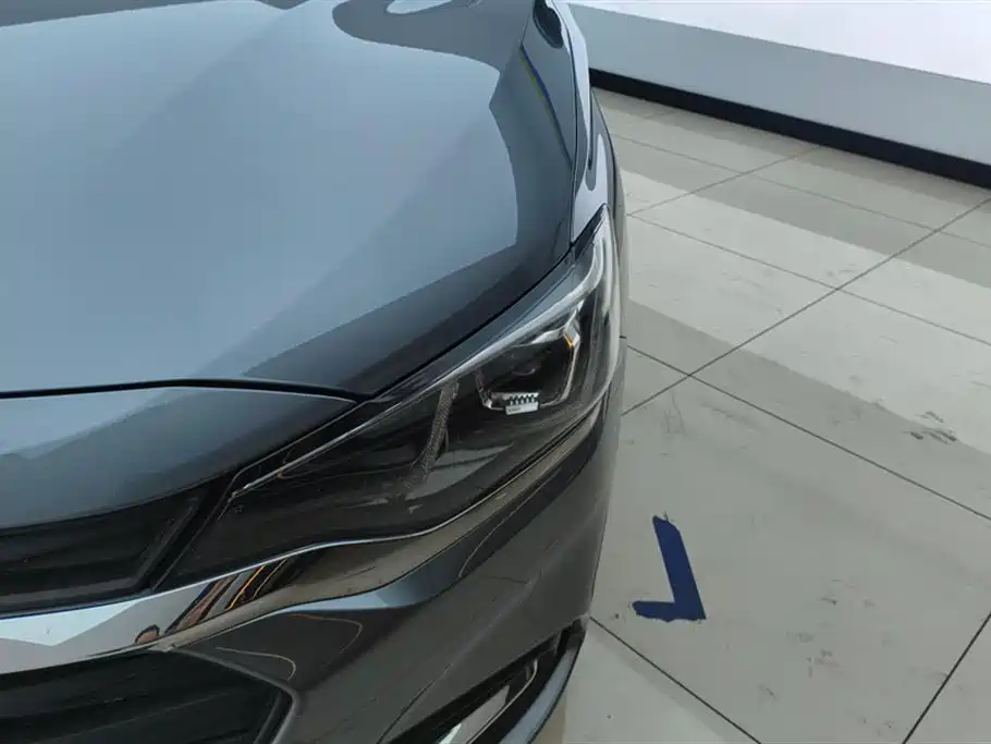 Cruze 2022 320 Automatic Sunroof Edition купить на сайте DeffCars