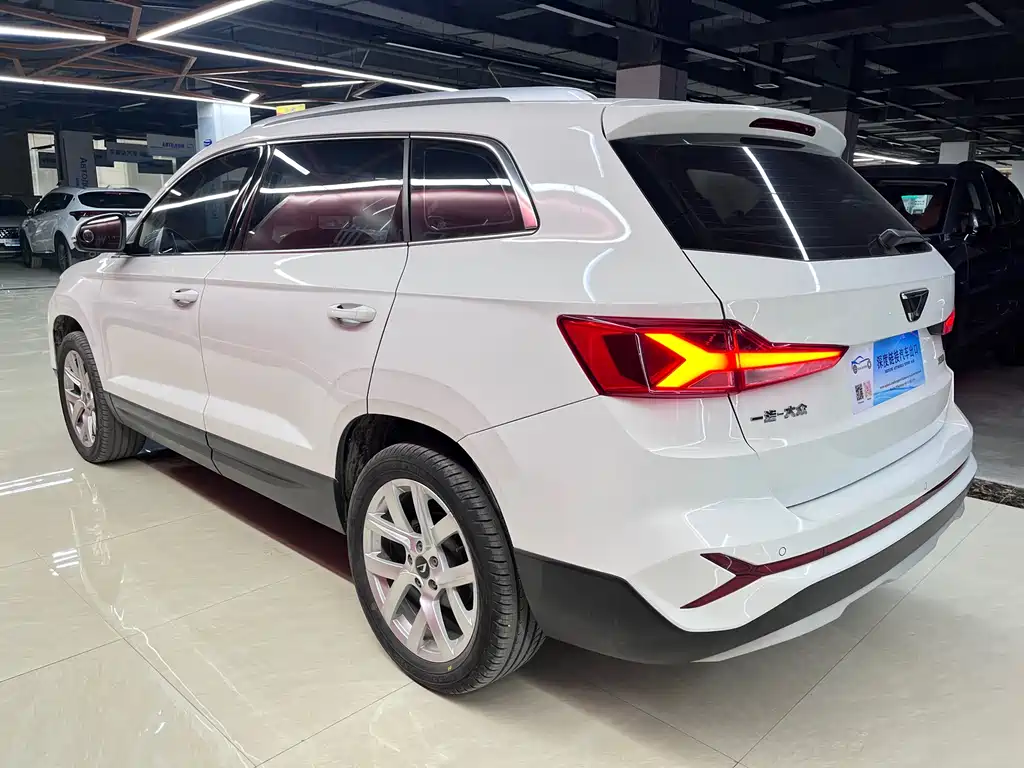 Jetta VS7 2022 280TSI automatic aggressive version купить на сайте DeffCars