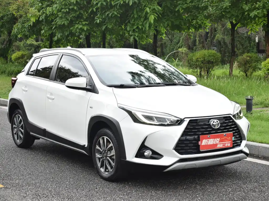 YARiS L Zhixuan 2022 Zhixuan X 1.5L CVT luxury PLUS version купить на сайте DeffCars