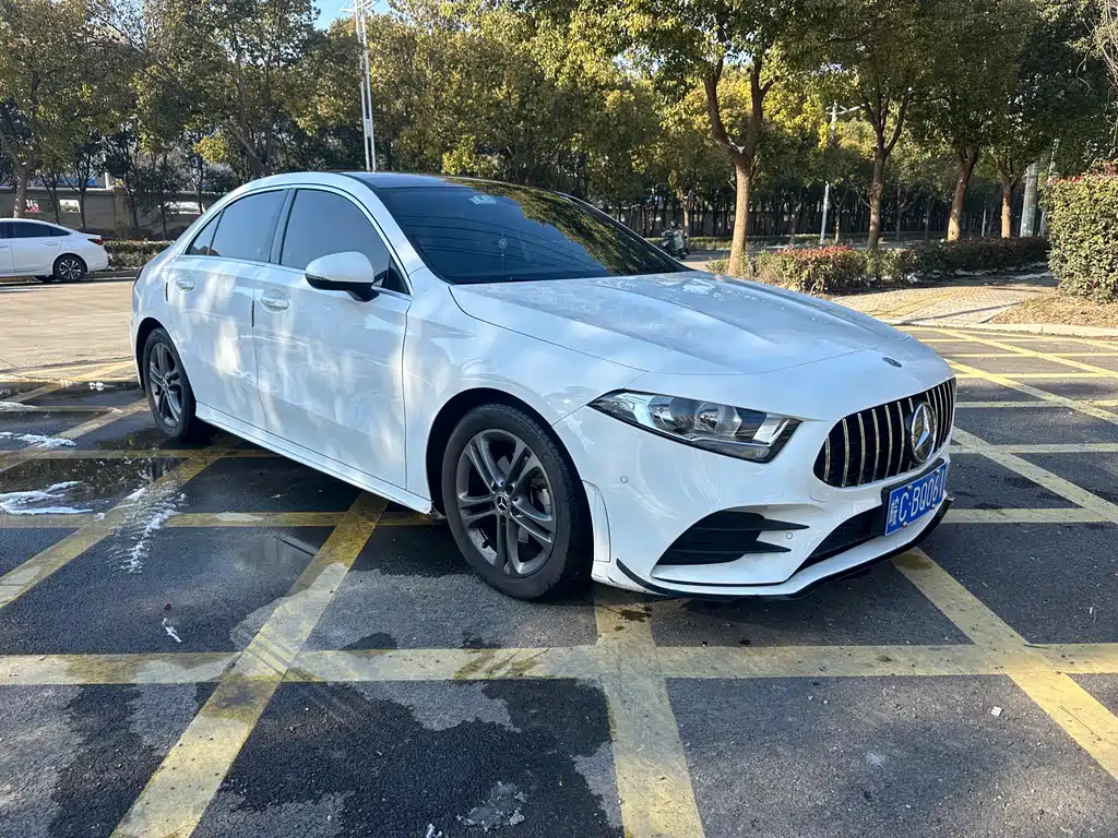 Mercedes-Benz A-Class 2020 Model Two A 180 L Sports Sedan купить на сайте DeffCars