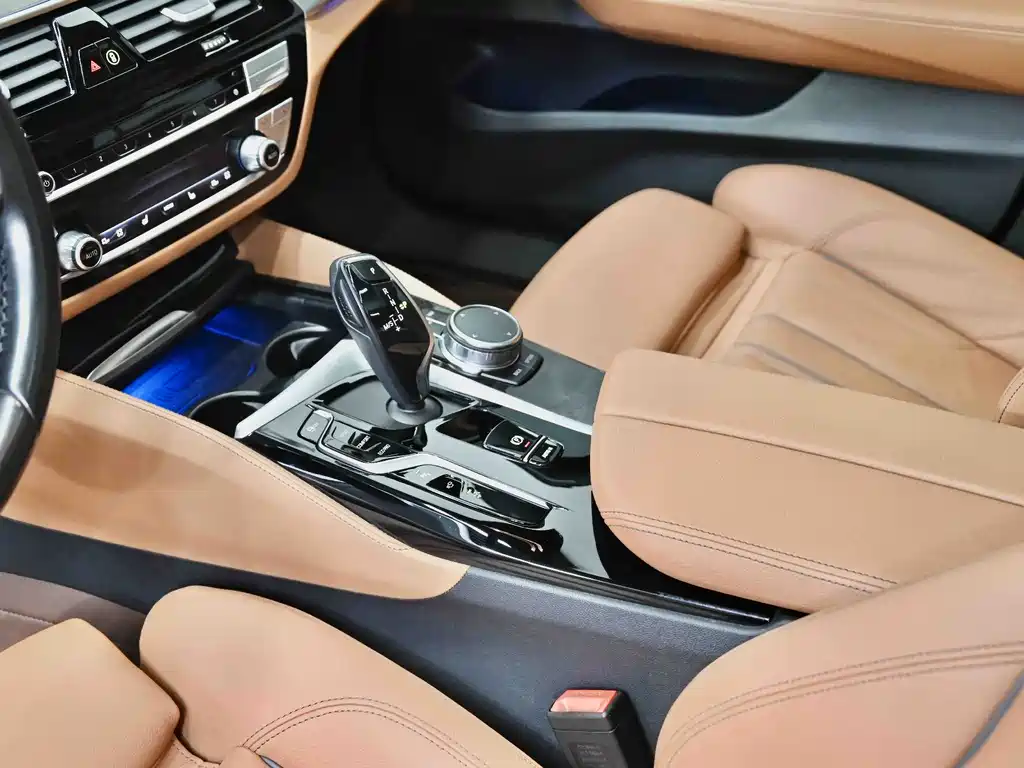 BMW 6 Series GT 2022 630i M Sports Package купить на сайте DeffCars