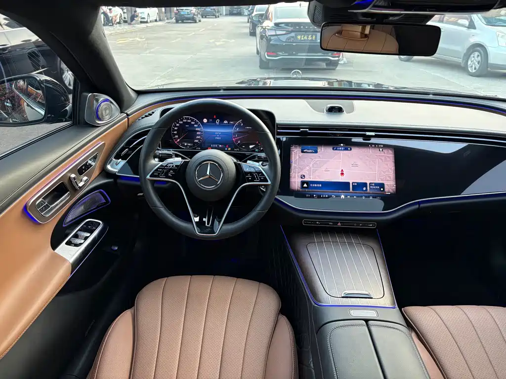 Mercedes-Benz E-Class 2025 E 300 L Luxury Model купить на сайте DeffCars