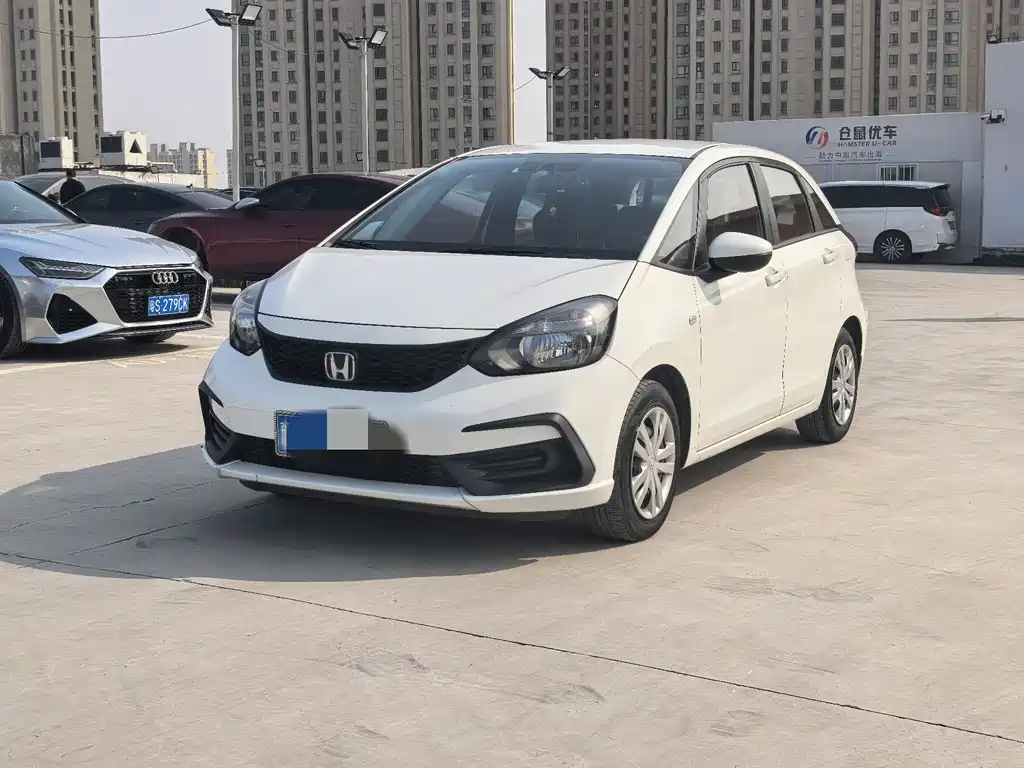 Fit 2021 1.5L CVT Fashion Edition купить на сайте DeffCars