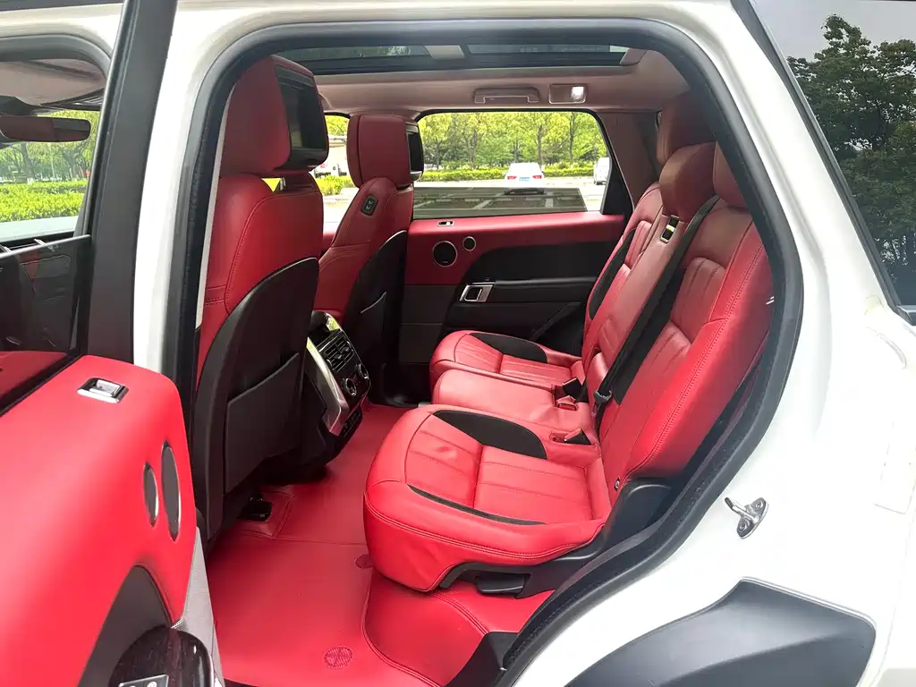 Range Rover Sport 2022 3.0 L6 Black Edition купить на сайте DeffCars