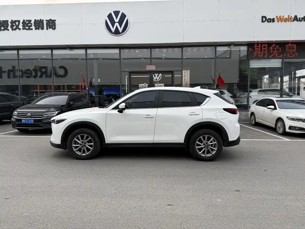 Mazda CX-5 2022 2.0L automatic two-wheel drive smart model купить на сайте DeffCars