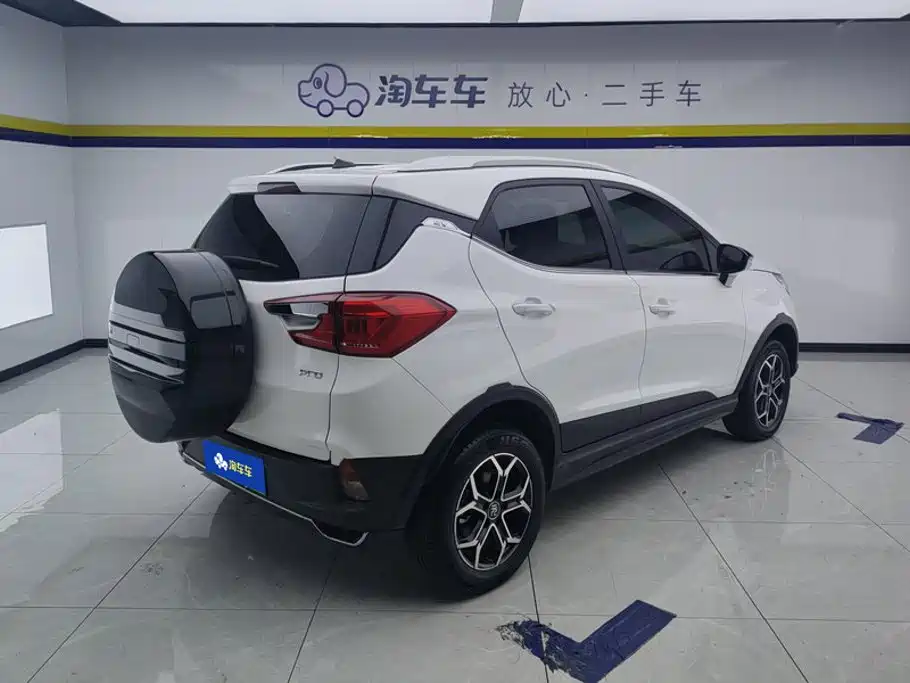 Yuan Pro 2021 model 401KM luxury model купить на сайте DeffCars