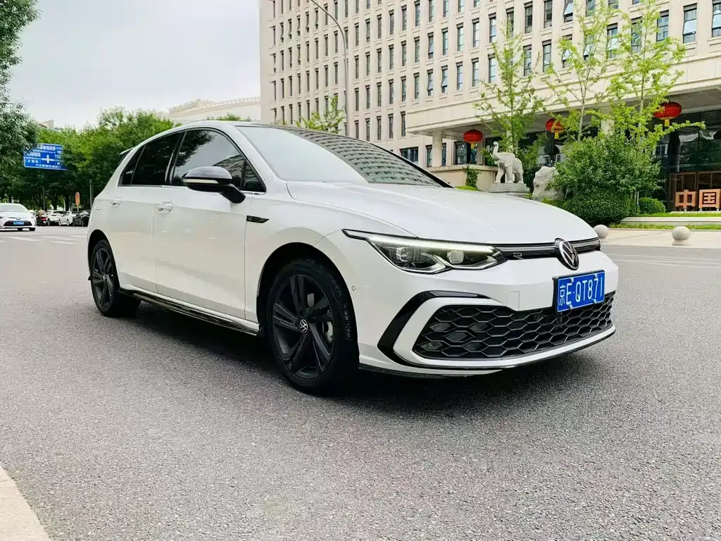 Golf 2024 280TSI DSG R-Line 50 Years Legend Edition купить на сайте DeffCars