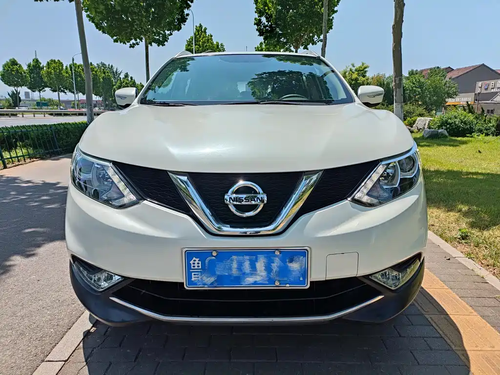 Qashqai 2017 2.0L CVT Smart Edition National V купить на сайте DeffCars