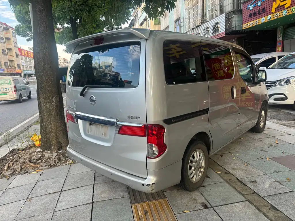 Nissan NV200 2011 model 1.6L 232 seats elegant type купить на сайте DeffCars