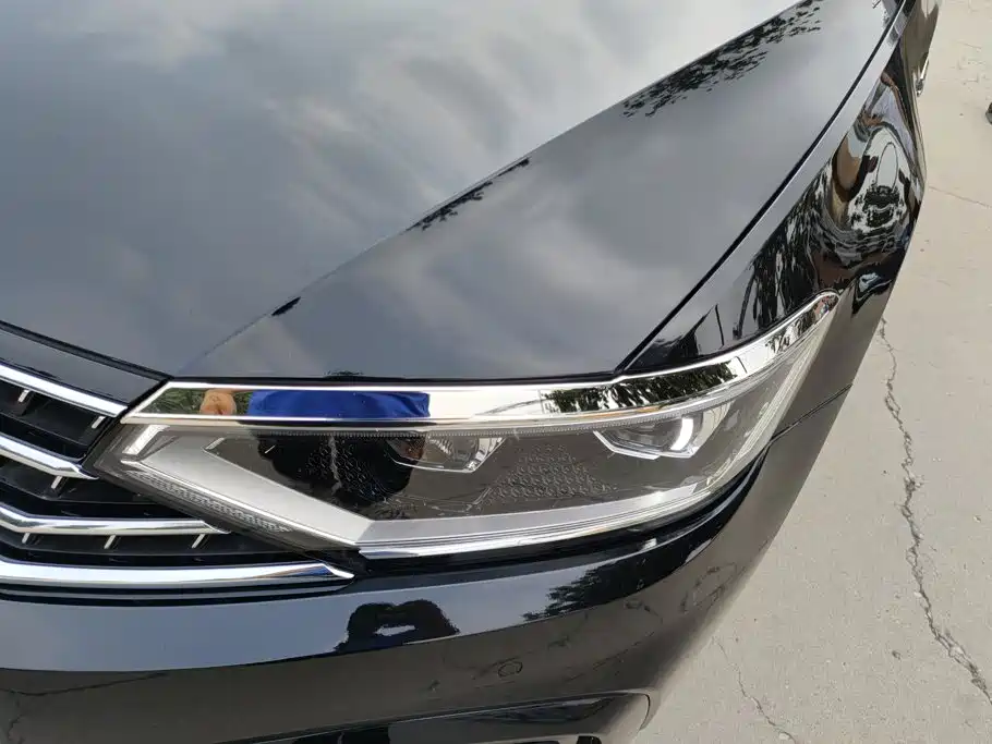 Magotan 2023 2 million commemorative edition 330TSI DSG luxury model купить на сайте DeffCars