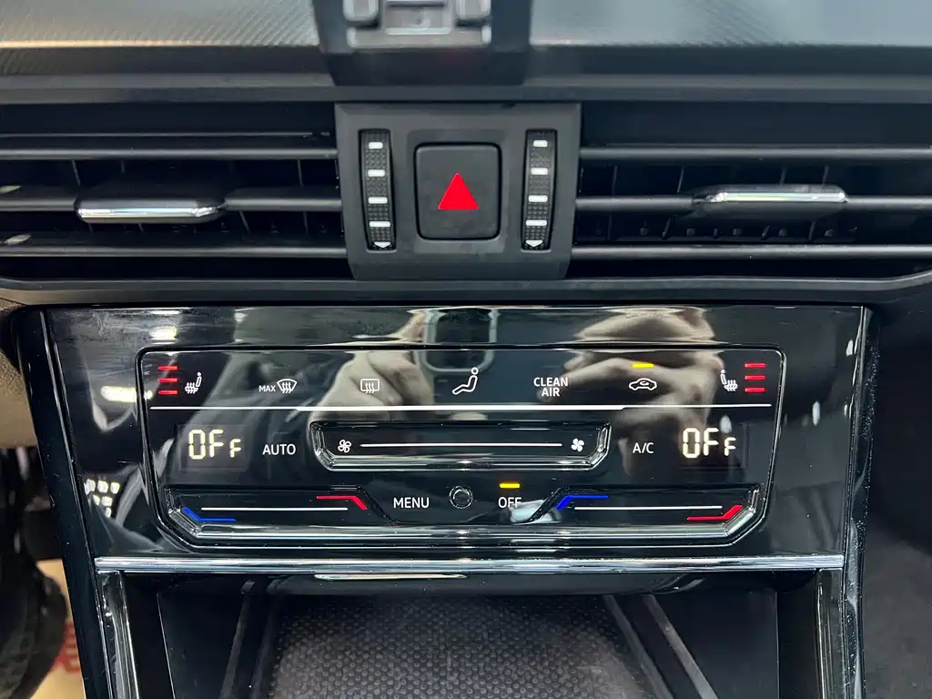 Passat 2023 facelift 330TSI Star Elite Edition купить на сайте DeffCars