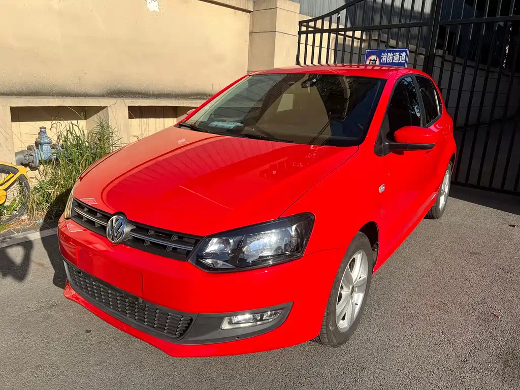 Polo 2011 1.4L Automatic Fashion Edition купить на сайте DeffCars