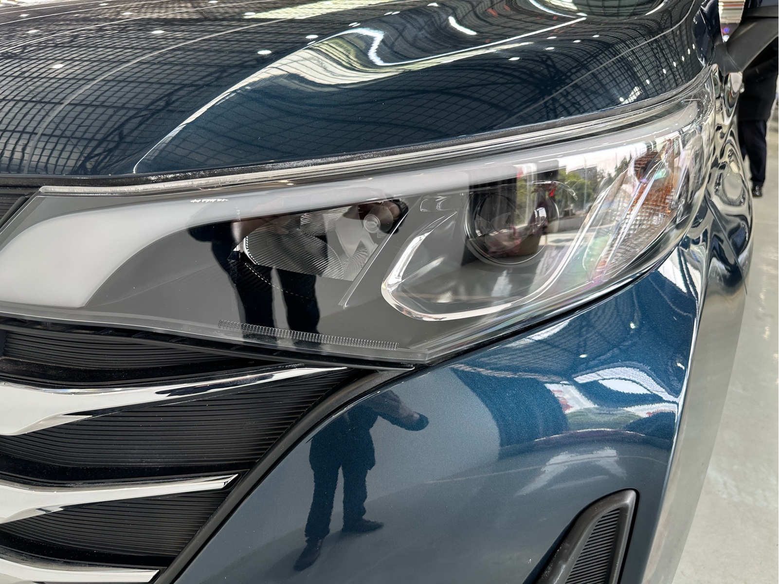 Trumpchi M6 2019 270T Automatic Exclusive Edition (seven seats) National V купить на сайте DeffCars