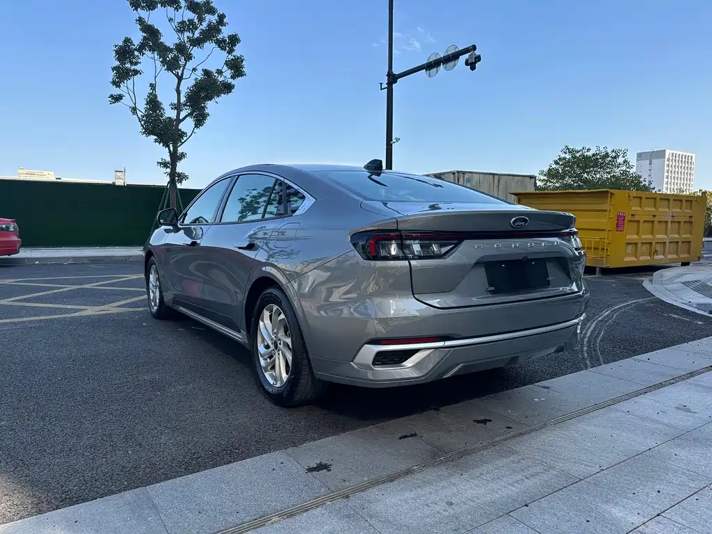 Mondeo 2023 EcoBoost 180 Comfort купить на сайте DeffCars