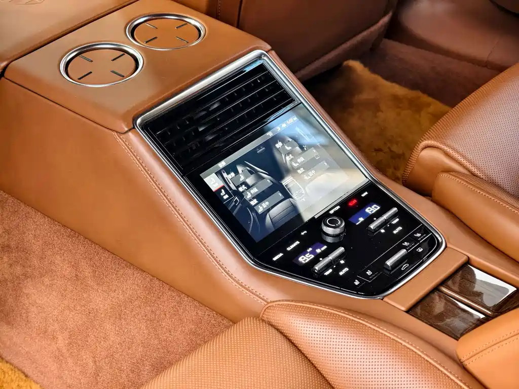 Panamera 2021 Panamera Turbo S Executive Extended Edition 4.0T купить на сайте DeffCars