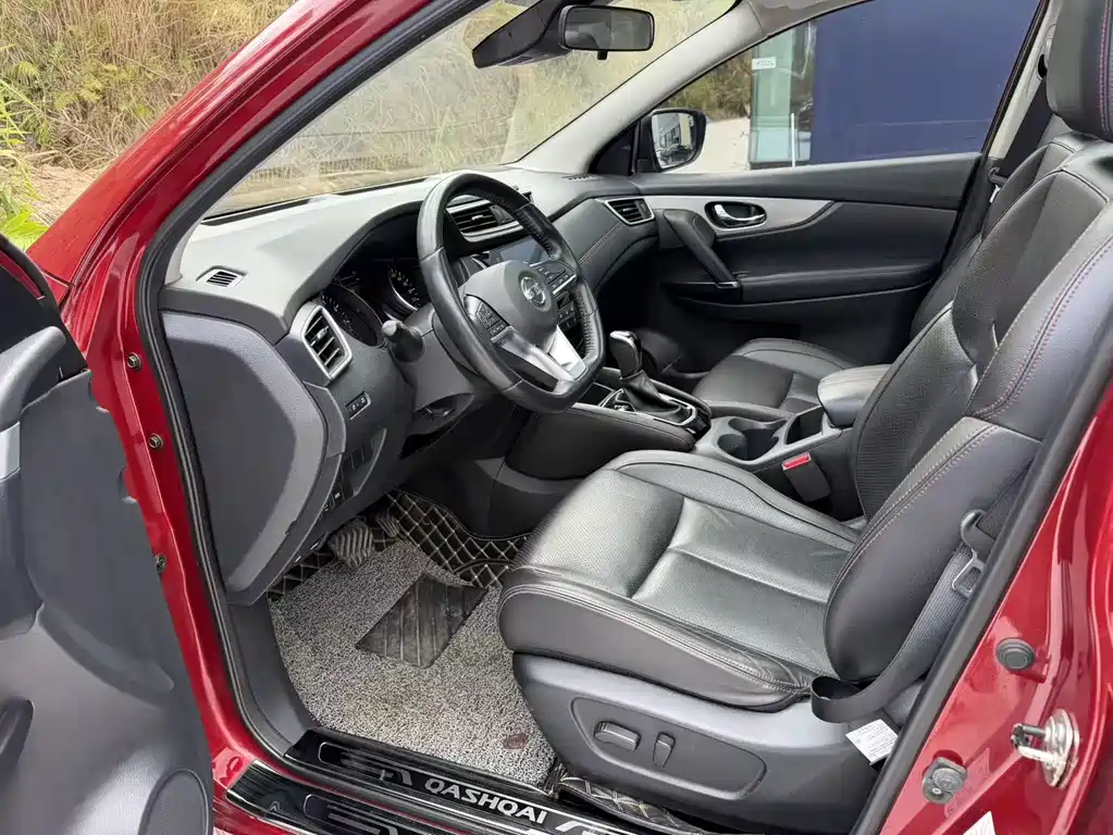 Qashqai 2021 2.0L CVT Deluxe Edition купить на сайте DeffCars