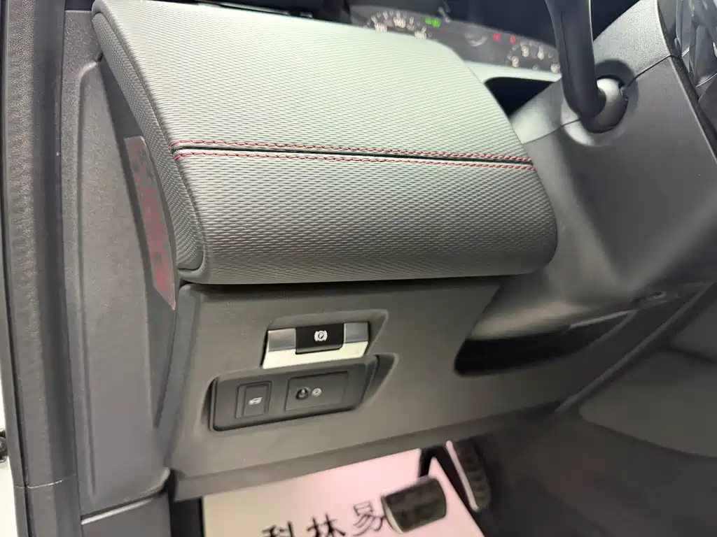 Discovery Sport 2023 249PS R-Dynamic S Performance Edition купить на сайте DeffCars