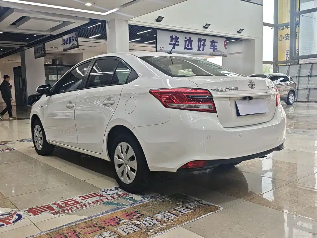 YARiS L 2021 1.5L CVT leading version купить на сайте DeffCars