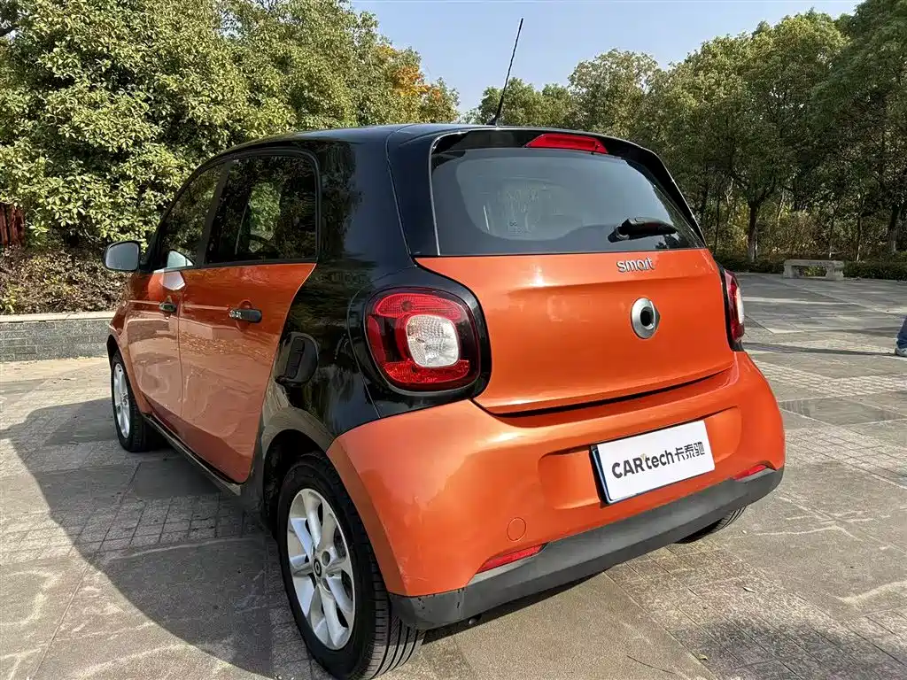 smart forfour 2016 1.0L 52kW smart version купить на сайте DeffCars