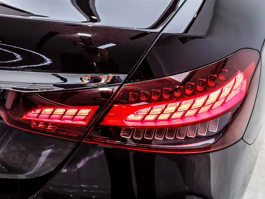 Mercedes-Benz E-Class 2021 facelift E 260 L купить на сайте DeffCars