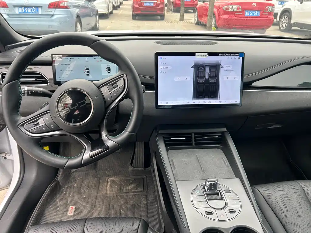 Seal 06 2025 DM-i Smart Driving Edition 120KM Exclusive Type купить на сайте DeffCars