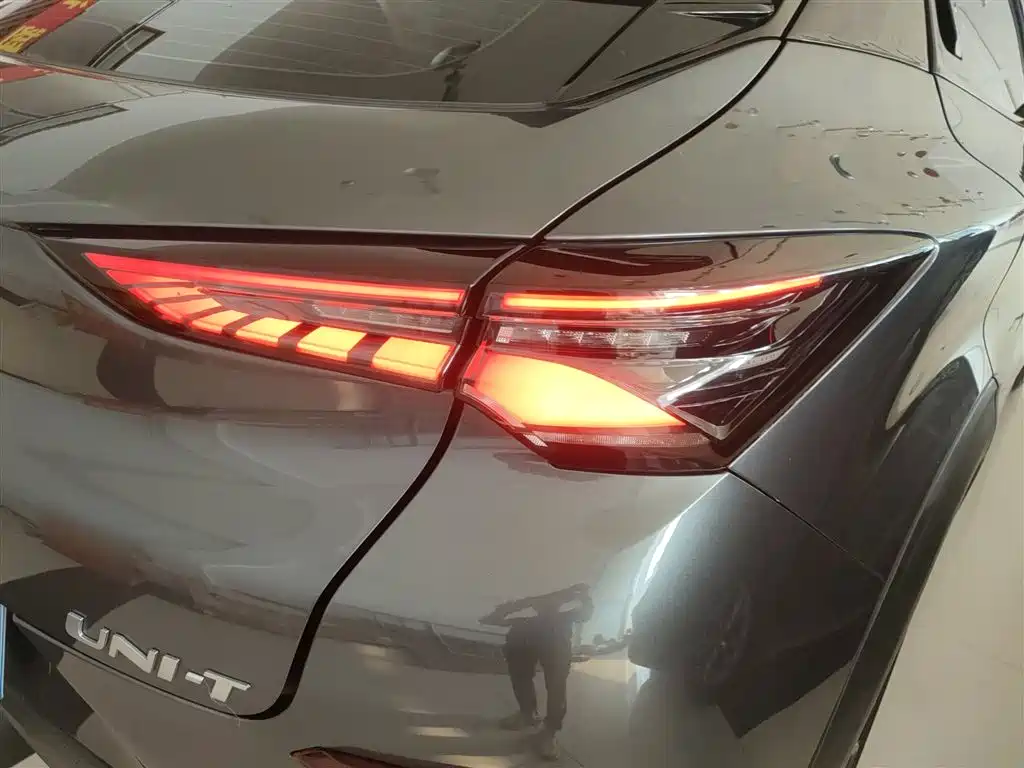 Changan UNI-T 2020 1.5T premium model купить на сайте DeffCars