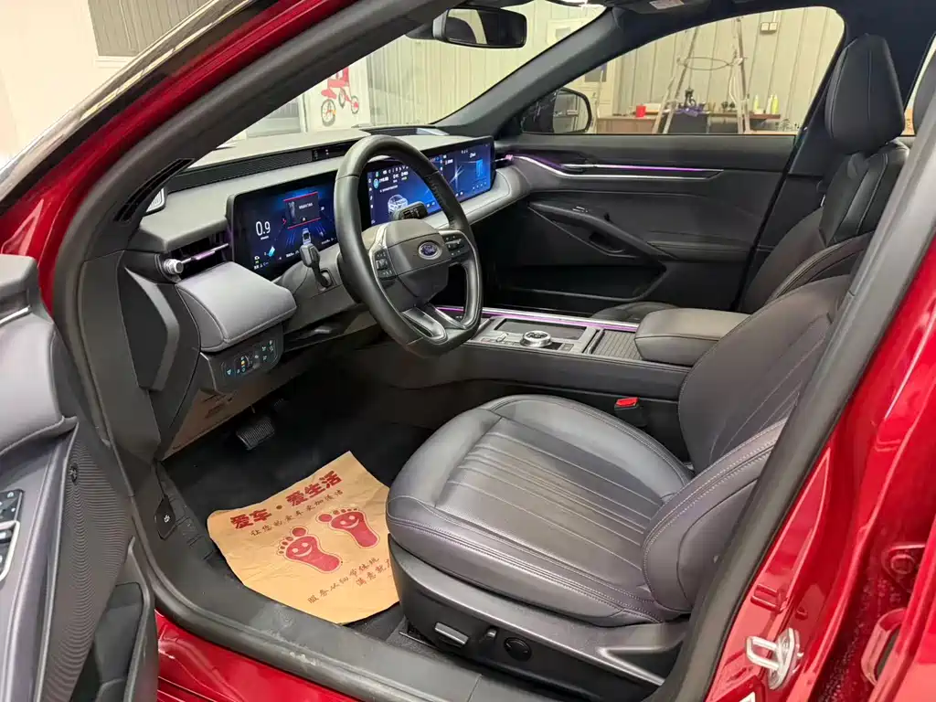 Mondeo 2025 2.0T EcoBoost Extreme купить на сайте DeffCars