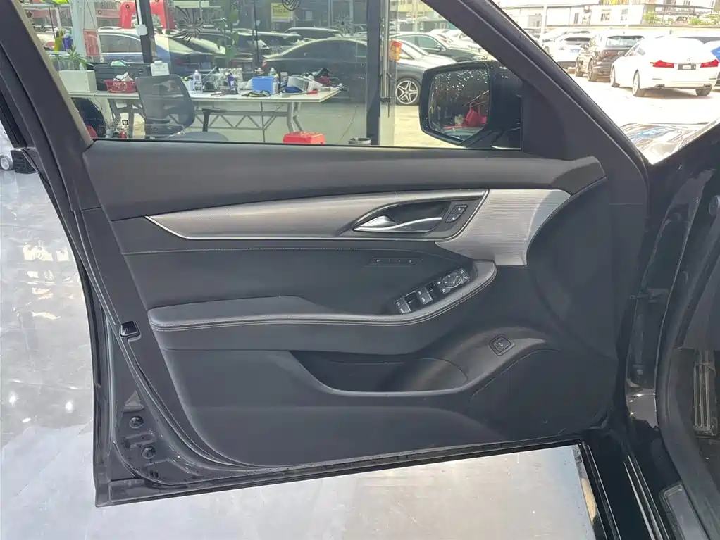 Cadillac CT5 2020 28T leading sports model купить на сайте DeffCars