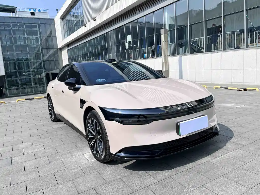 Jikrypton 007 2025 rear-wheel drive smart driving version 75kWh купить на сайте DeffCars