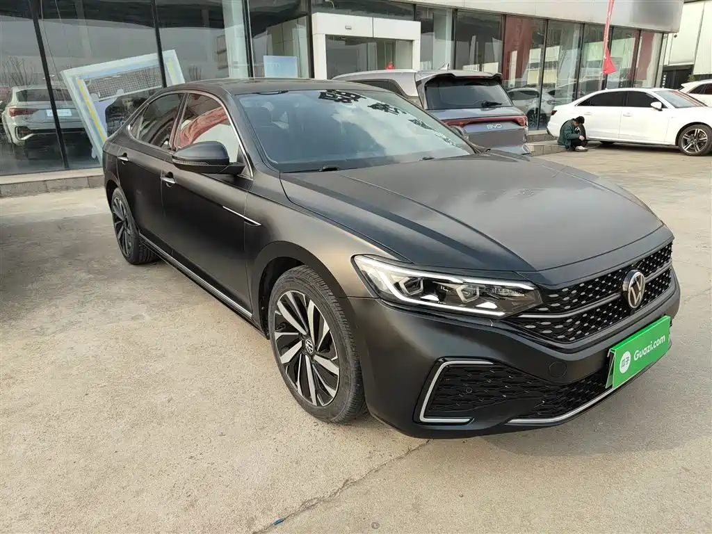 Passat 2022 330TSI Starry Sky Deluxe Edition купить на сайте DeffCars