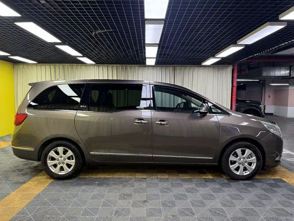 Buick GL8 2014 3.0L XT luxury business flagship version купить на сайте DeffCars