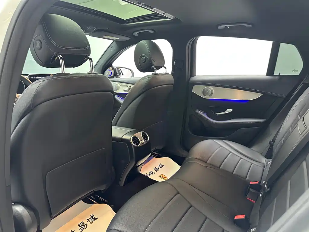 Mercedes-Benz GLC coupe 2022 facelift GLC 260 4MATIC coupe SUV купить на сайте DeffCars