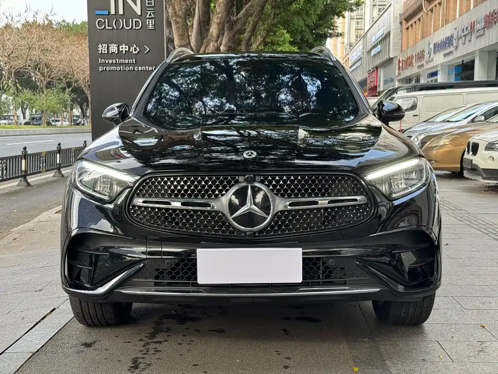 Mercedes-Benz GLC 2024 GLC 260 L 4MATIC luxury model 5 seats купить на сайте DeffCars