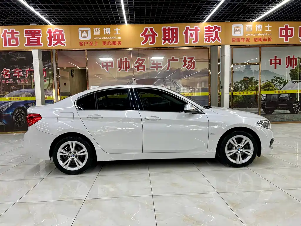 BMW 1 Series 2017 118i Design Package купить на сайте DeffCars