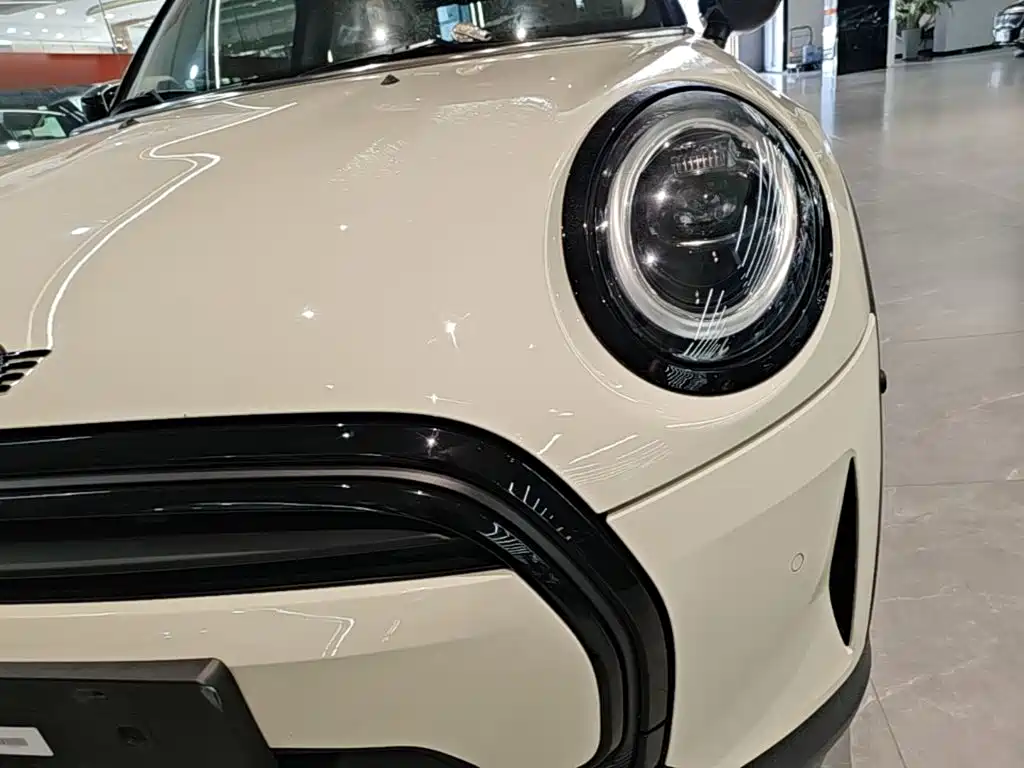 Mini 2023 1.5T Cooper Artist купить на сайте DeffCars