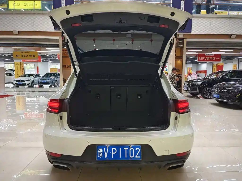 Macan 2018 Macan 2.0T купить на сайте DeffCars
