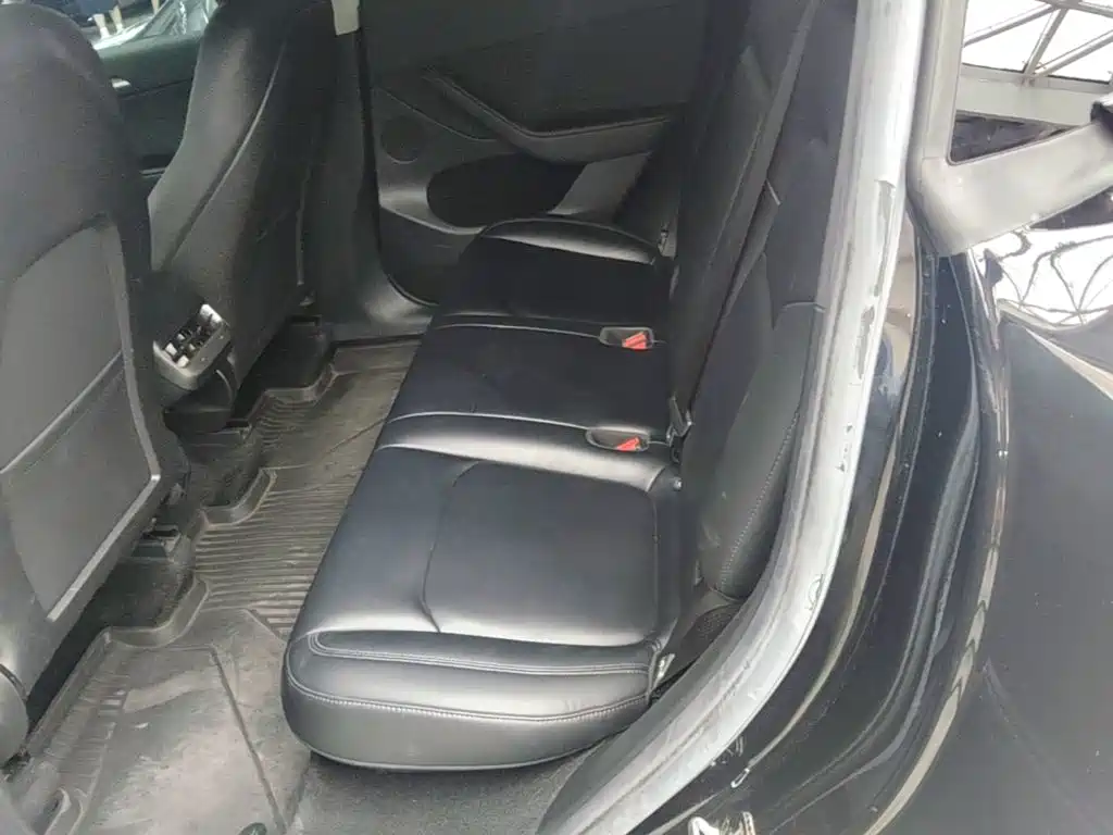 Model Y 2022 rear-wheel drive version купить на сайте DeffCars
