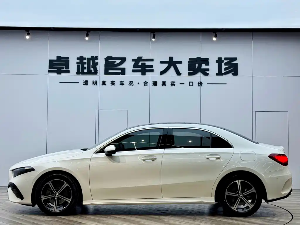 Mercedes-Benz A-Class 2023 A 200 L Fashion Model купить на сайте DeffCars