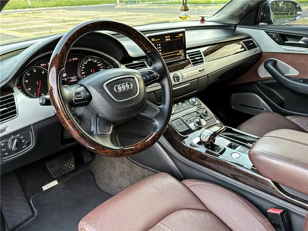 Audi A8 2013 A8L 50 TFSI quattro premium model купить на сайте DeffCars