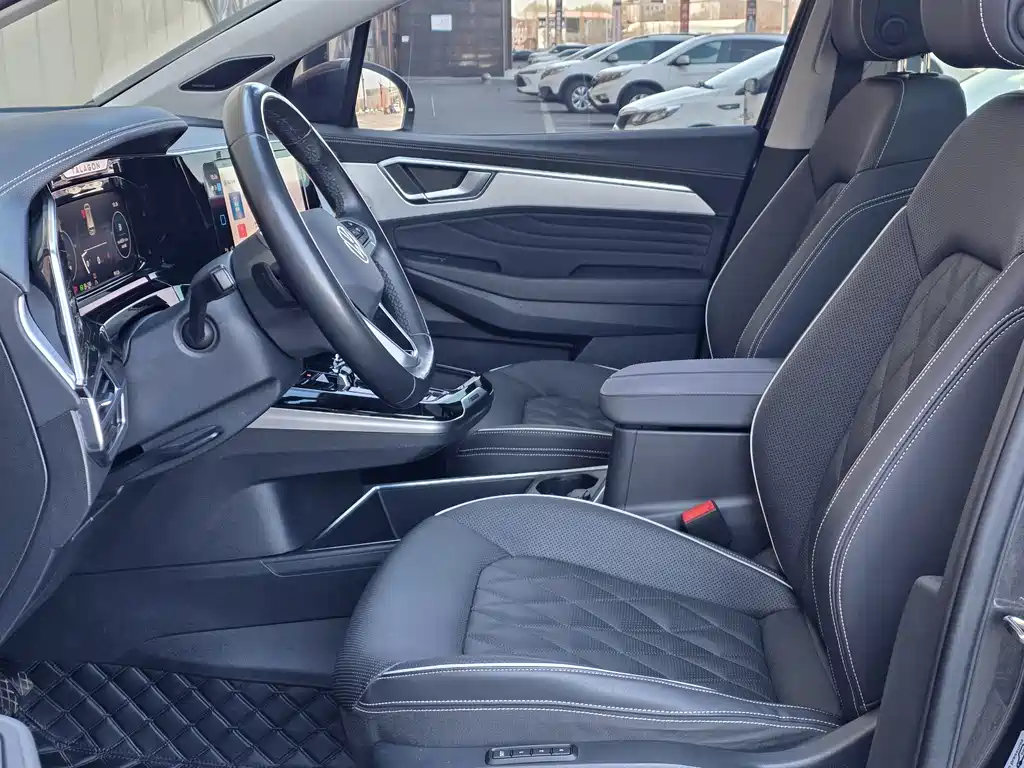 Lanjing 2024 530TSI four-wheel drive flagship Shengjing Edition Pro 6 seats купить на сайте DeffCars