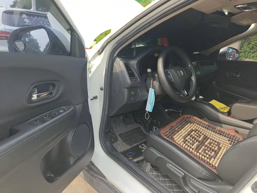 Vezel (HR-V) 2020 1.5L CVT Pioneer Edition купить на сайте DeffCars