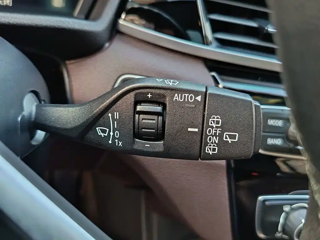 BMW X1 2022 sDrive20Li Fashion Model купить на сайте DeffCars