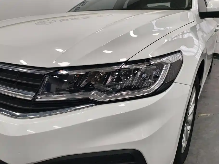 Bora 2021 1.5L automatic fashion smart connected version купить на сайте DeffCars