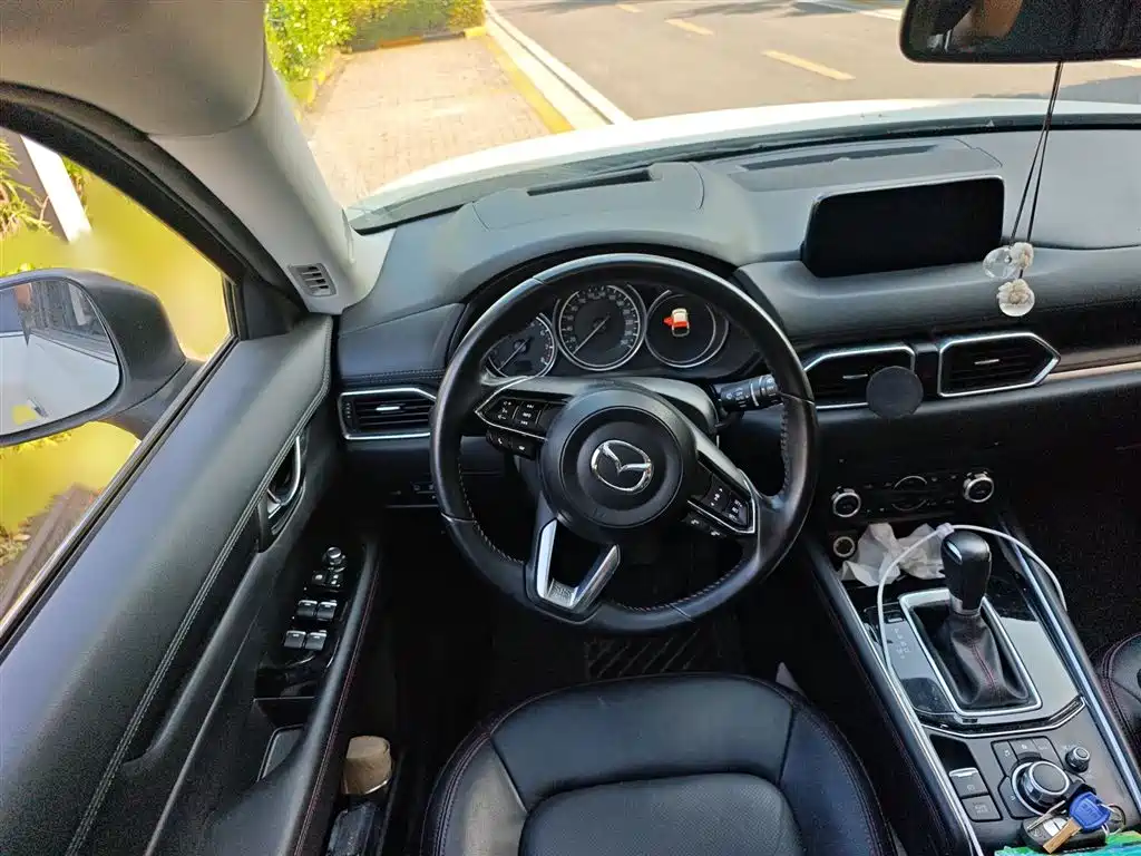 Mazda CX-5 2021 2.5L automatic two-wheel drive Black Knight купить на сайте DeffCars