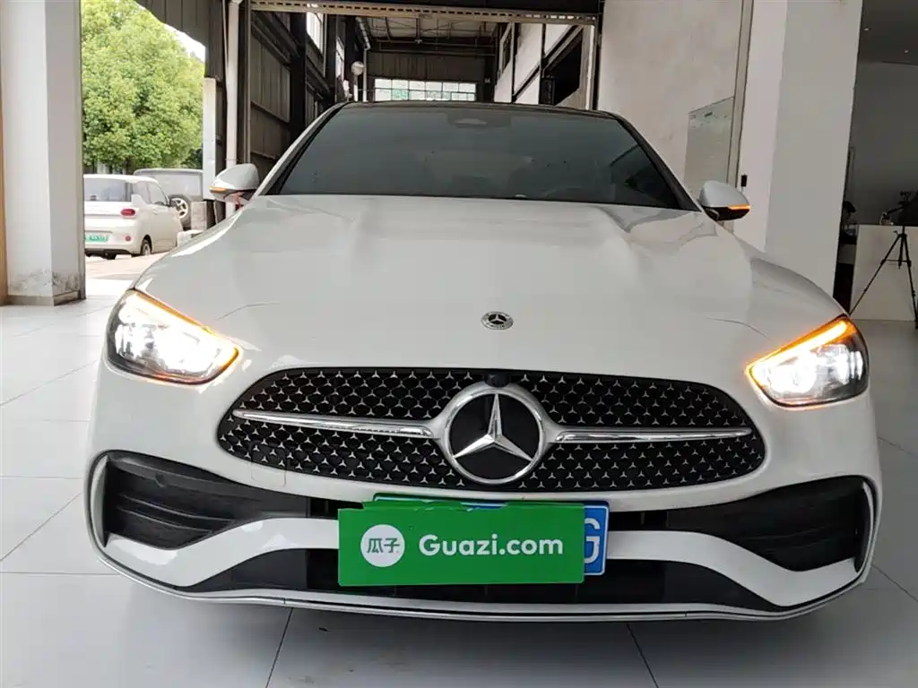 Mercedes-Benz C-Class 2024 facelift C 260 L sports version купить на сайте DeffCars
