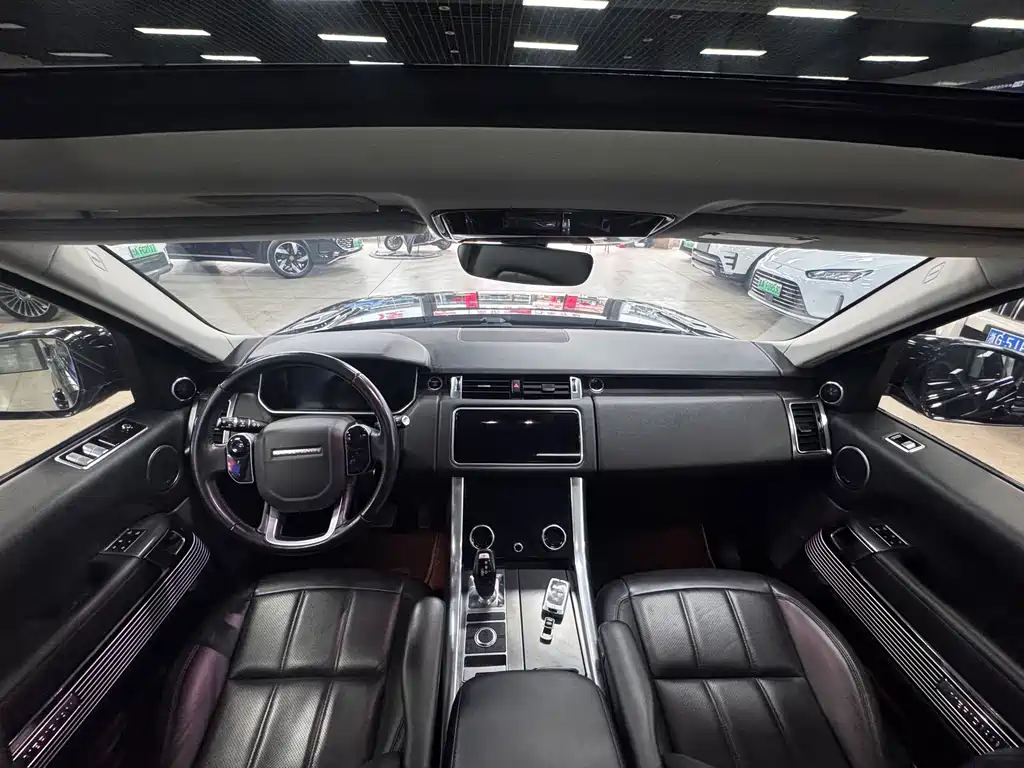 Range Rover Sport New Energy 2022 P400e SE купить на сайте DeffCars
